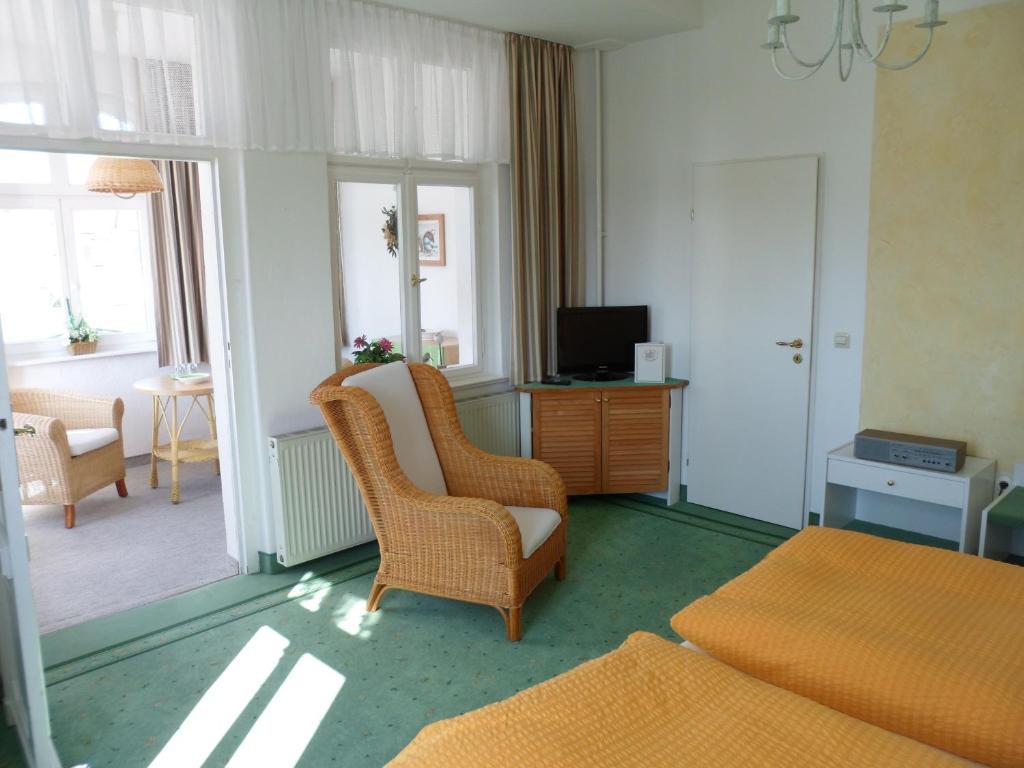 Hotel Schloonsee Garni Seebad Bansin Room photo